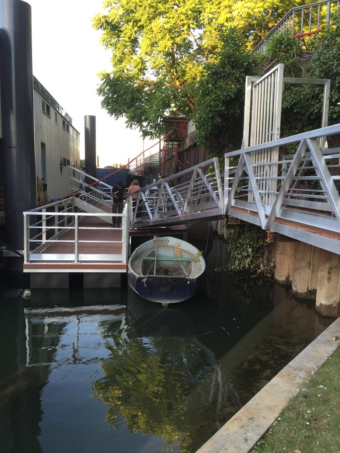 bateau-logement-bain-royal-etpo-ile-de-france-tp-travaux-maritimes-et-fluviaux-travaux-sous-marins-2