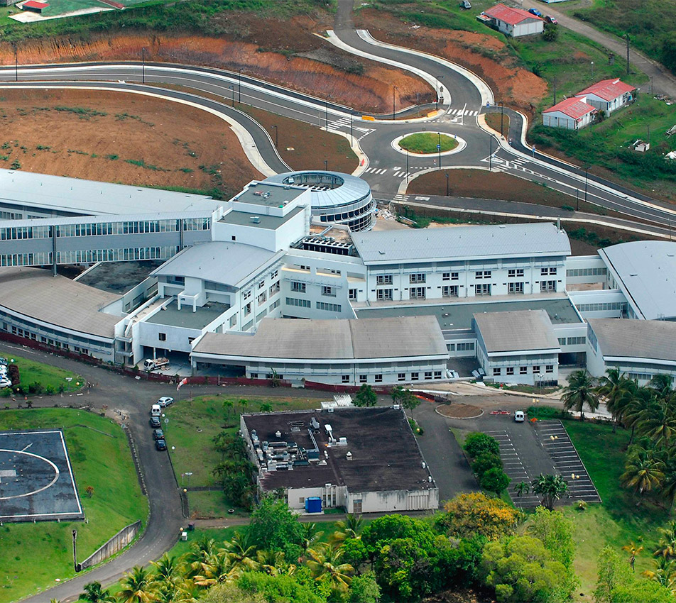 batiment-hopital-mere-enfant-martinique